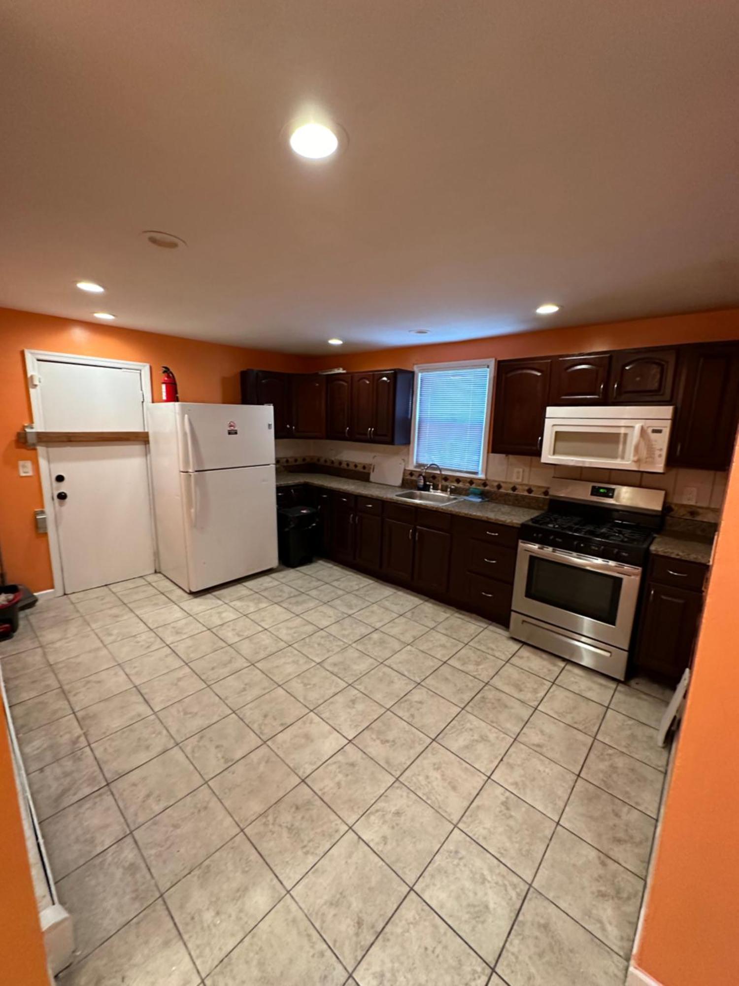 Fidelia Jade Room Queen Bed Minutes From Newark Liberty International Airport And Newark Penn Station المظهر الخارجي الصورة